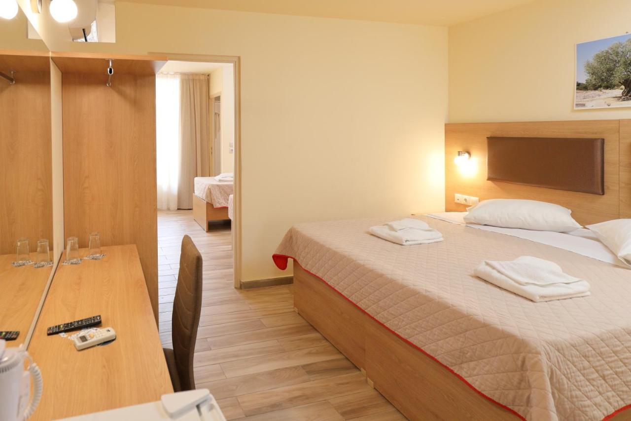 Sunbay Hotel Khersónisos Eksteriør bilde
